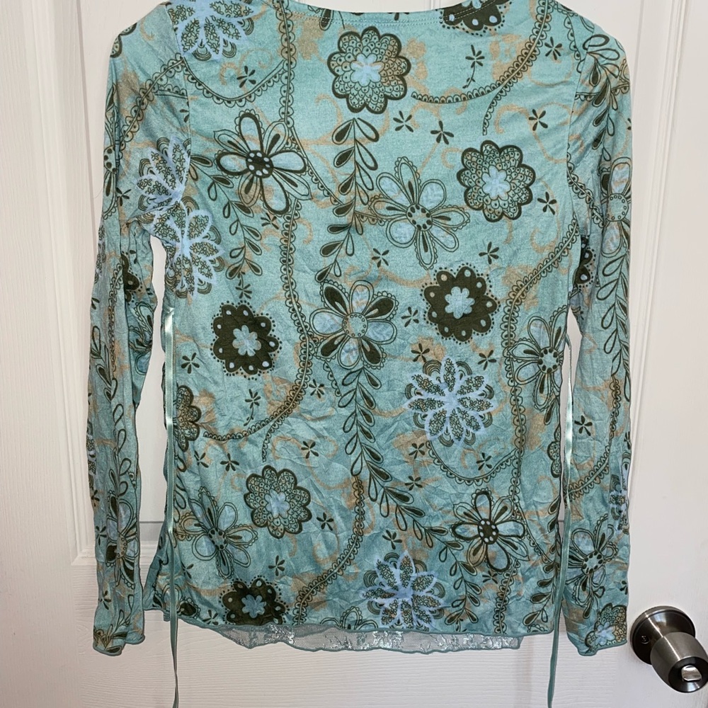 Girls top - Picture 3 of 4